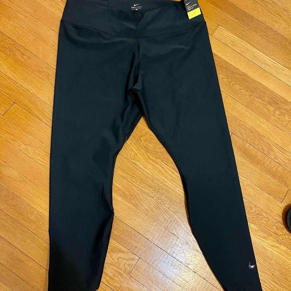 Nike Plus Women’s sculpt full length leggings